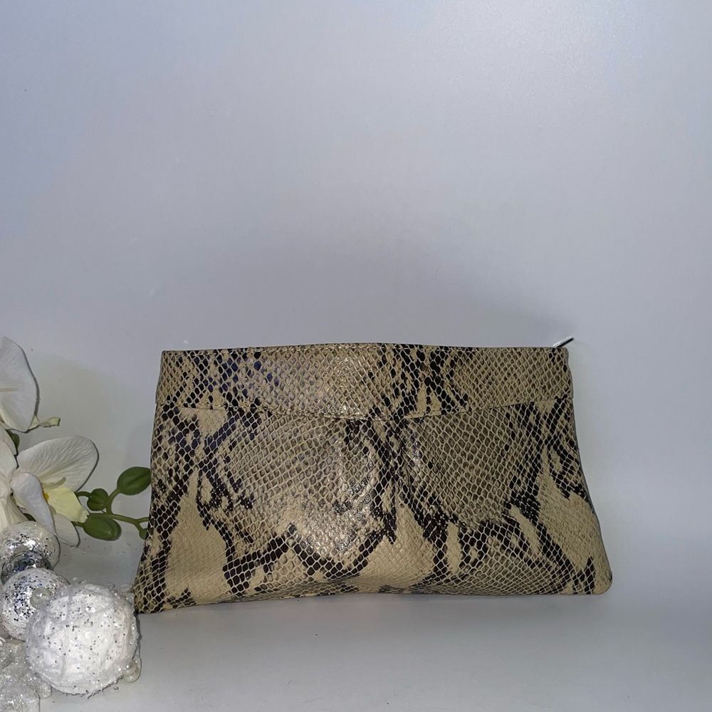 Banana Rupublic Leather Snakeskin Print Clutch